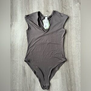 light brown H&M bodysuit size small